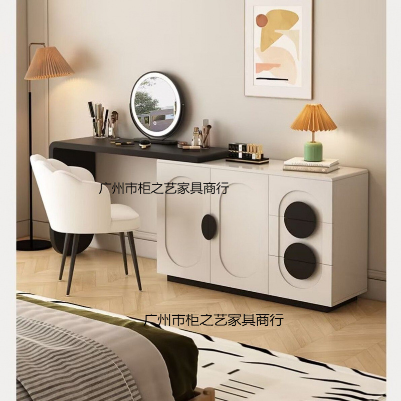 シンプルな全無垢材ドレッシングテーブル、モダンでシンプルな小さなアパートのホームベッドルームシングルドレッシングテーブルとキャビネット収納が統合されています。|undefined