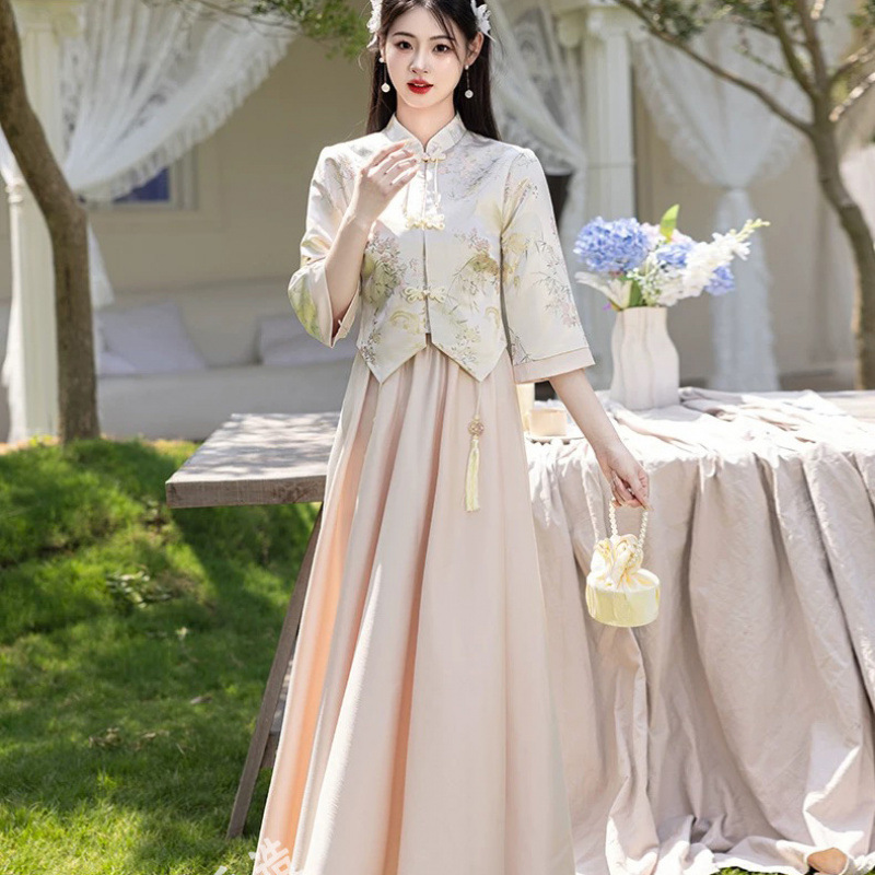 新中式伴娘礼服国风婚礼伴娘团礼服日常闺蜜长裙秋冬季姐妹团立领