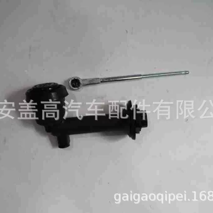 CM350088 136.66006  美系离合器总泵 离合器泵 离合器总泵 13315