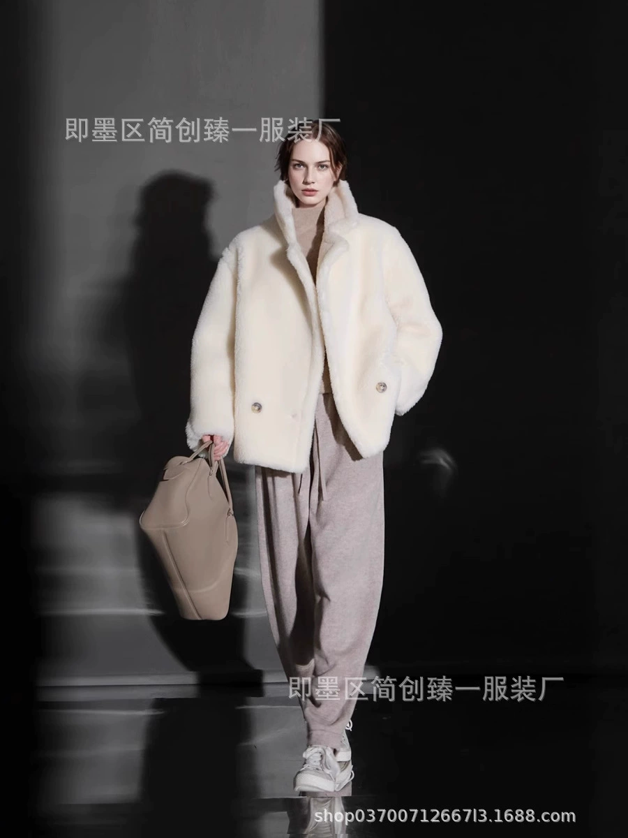 Double‑faced wool teddy coat, 100% wool, rice white, handmade detailing, S–M