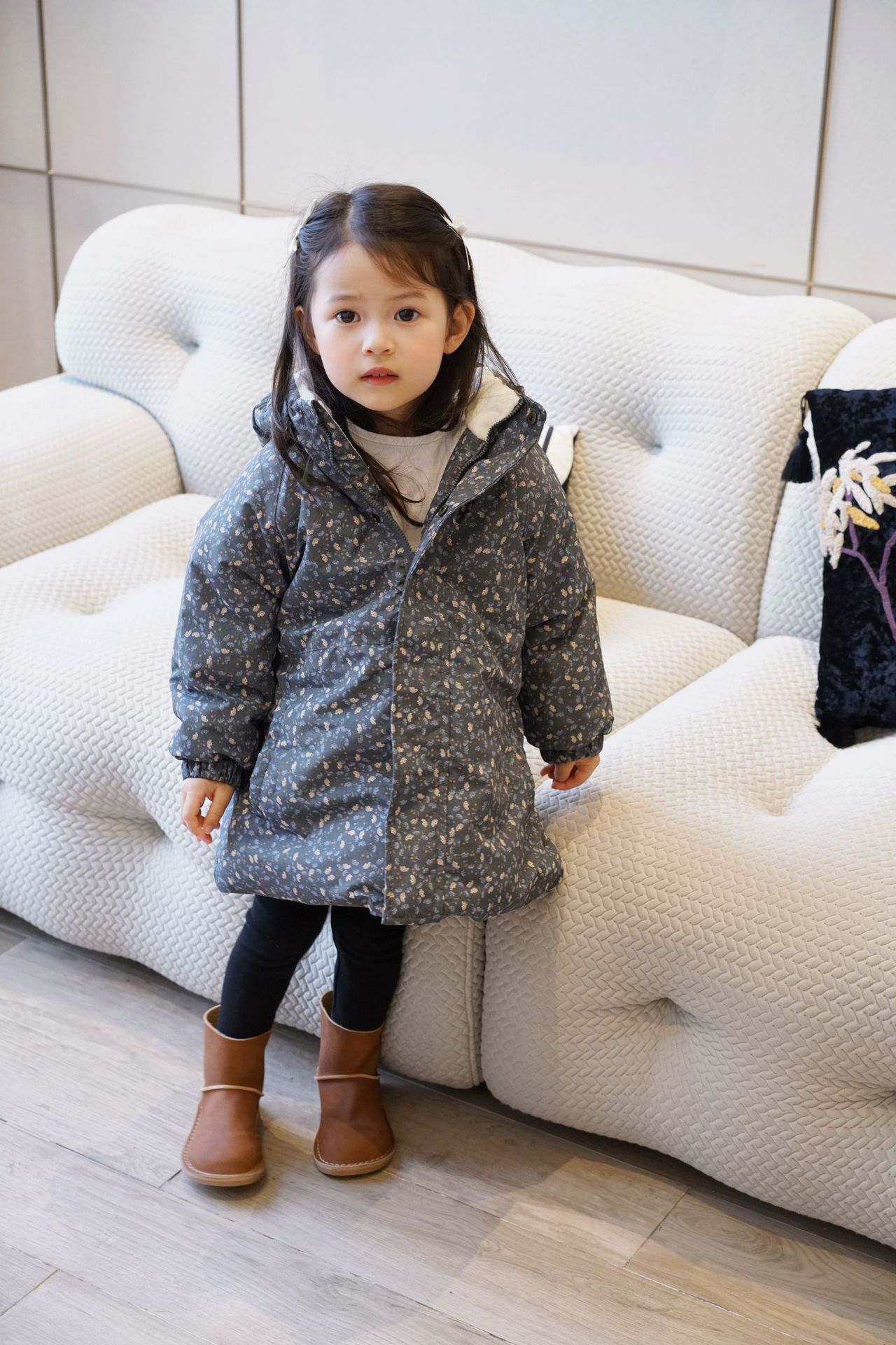 Midnight floral pie conquer