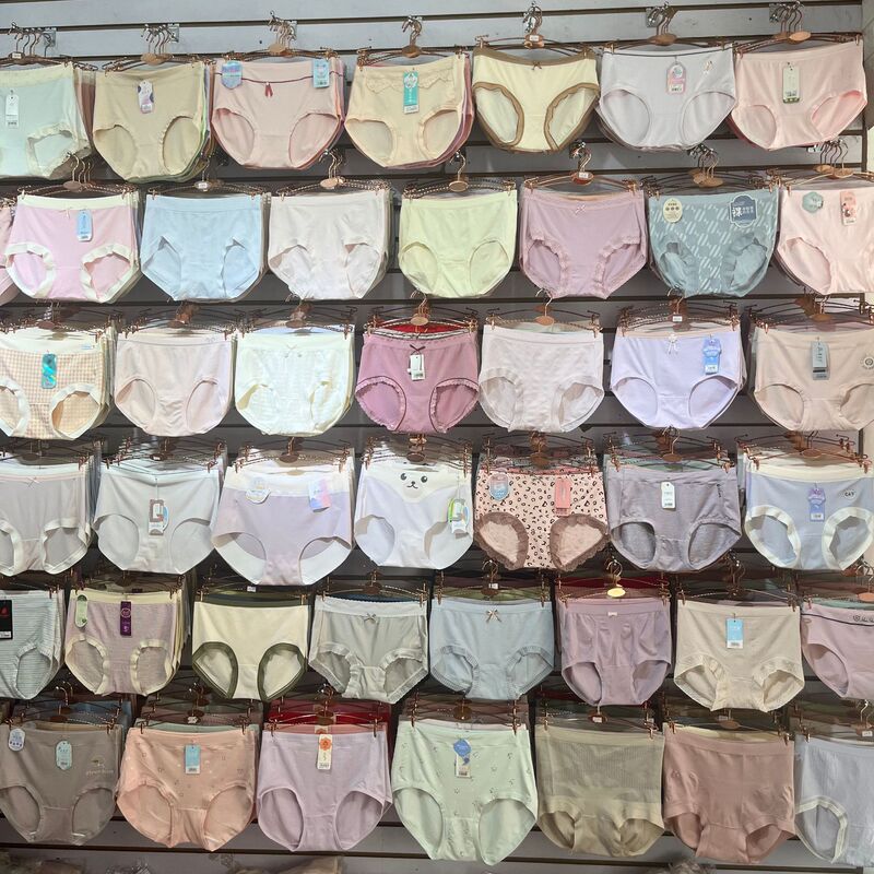 Underwear stall five yuan model running Jianghu pure women's cotton lace modal seamless men's boys and girls boxers