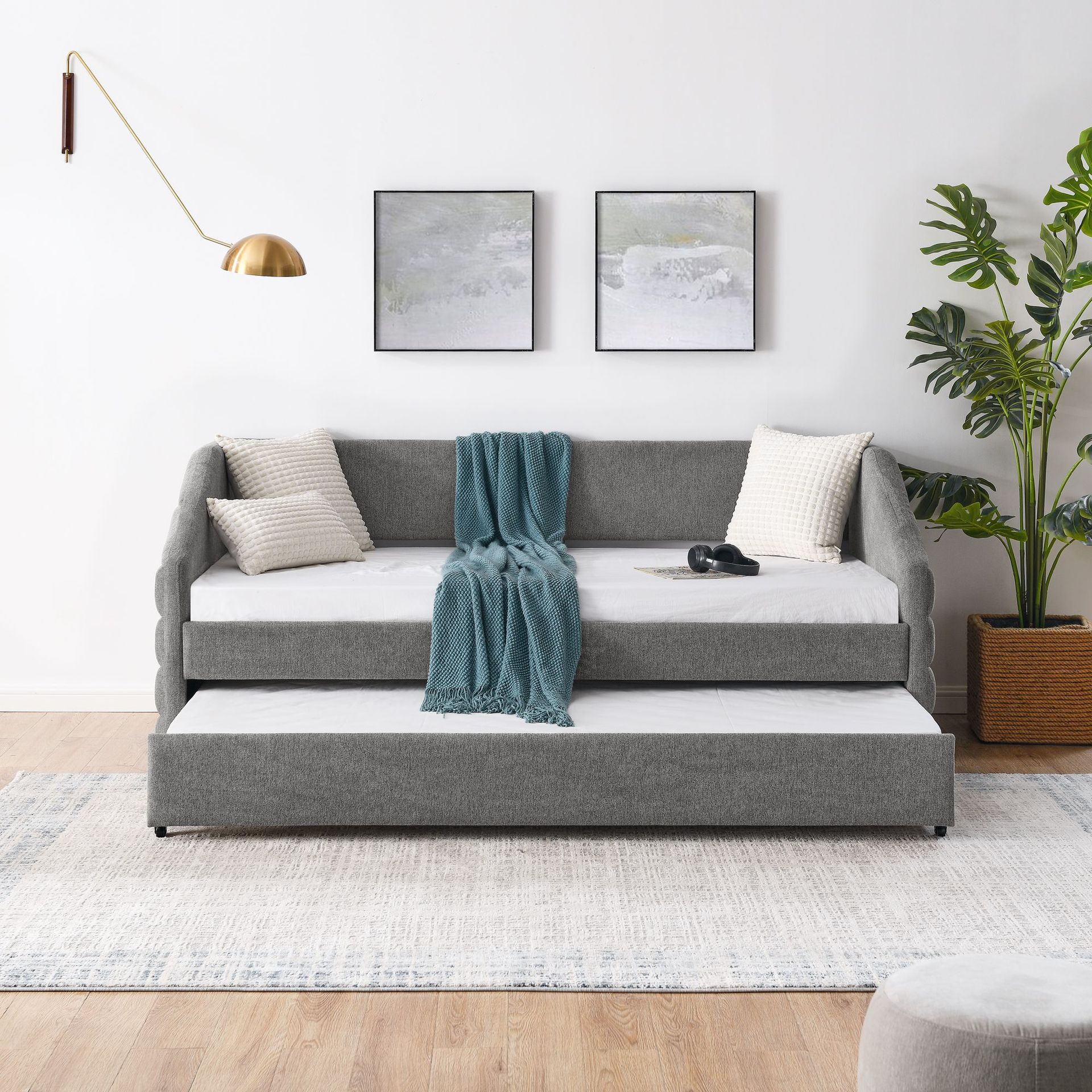 Cama de tela moderna y simple nórdica de lujo ligero pequeño paquete blando red dormitorio principal colchón de espuma de memoria cama doble