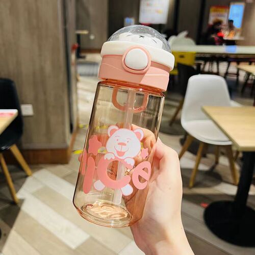 Cartoon water cup for girls and students, large-capacity summer sports plastic cup, portable children's school special straw cup