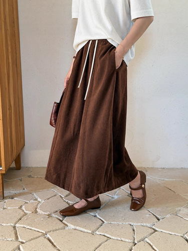 Coffee color corduroy pumpkin dress for women's autumn new style small Melade high-waist large swing long skirt