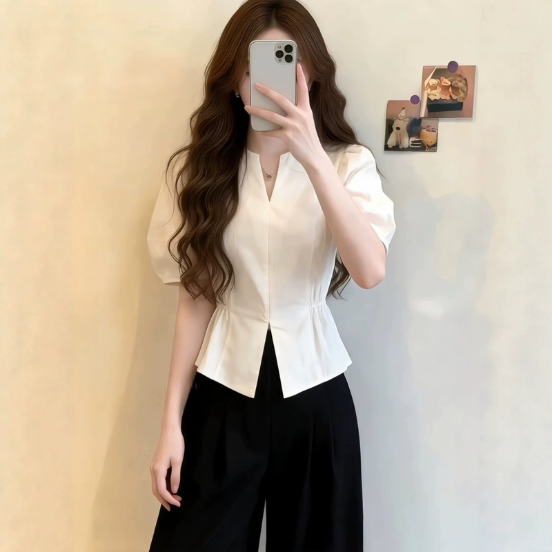 Korean Style Waist-Cinching Slimming White Short-Sleeved Shirt for Women 2026 Summer New Style Gentle and Elegant Age-Reducing Top A11994 Korean Style Waist-Cinching Slimming White Short-Sleeved Shirt for Women 2026 Summer New Style Gentle and Elegant Age-Reducing Top A11994