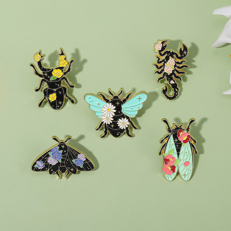 Holiday Occasion Alloy Material Fashion Pin Insect Alloy Plating Unisex Brooches