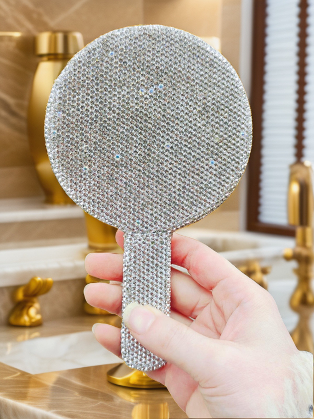 El fabricante suministra espejo de mano de diamante ABS, espejo de mango de arcilla de belleza de alta gama a la moda, suministros de Amazon, espejo cosmético