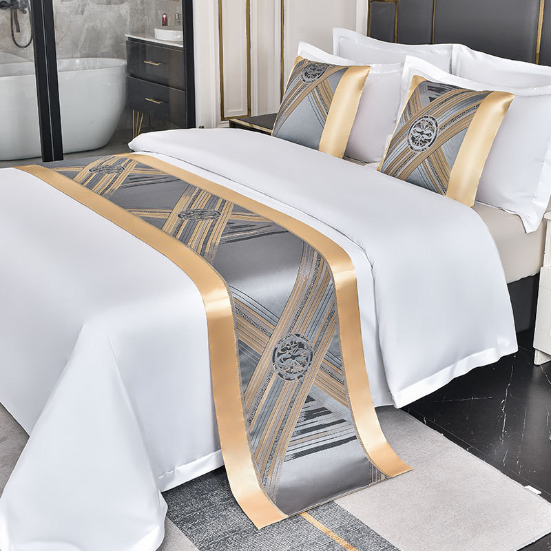 그레이 헤밍 크로스