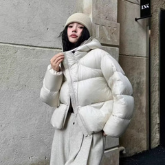 2025新款90白鸭绒连帽加厚小个子短款羽绒服女蓬松柔软泡芙冬季外
