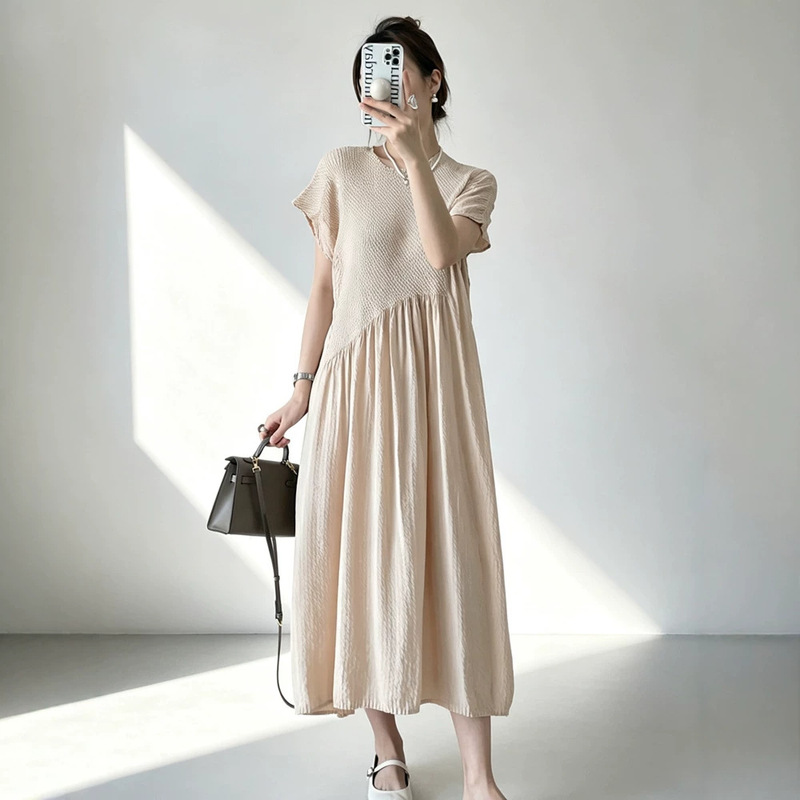 Plus-size summer dress for plus-size women, light luxury with a high-end feel, irregular patchwork pleated dress, maternity wear, loose long dress Plus-size summer dress for plus-size women, light luxury with a high-end feel, irregular patchwork pleated dress, maternity wear, loose long dress
