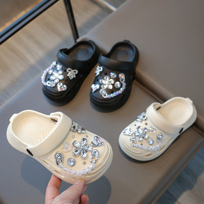 Ультрамягкие летние мультяшные милые тапочки в стиле Crocs на платформе, пляжные нескользящие мюли, закрытый носок