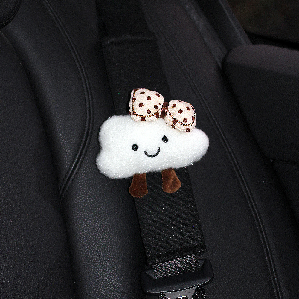 Cute Cloud-Shaped Car Seatbelt Shoulder Pad, Car Seatbelt Decoration Accessory, Anti-Wear Clothing, Suitable for All Seasons, for Women