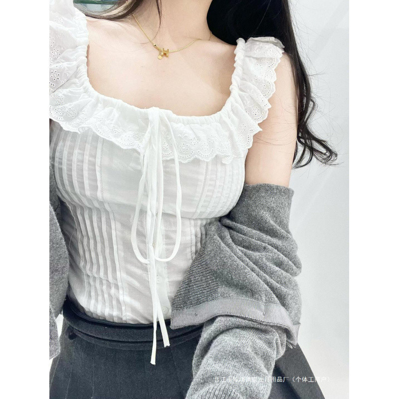 White summer design shirt sleevless