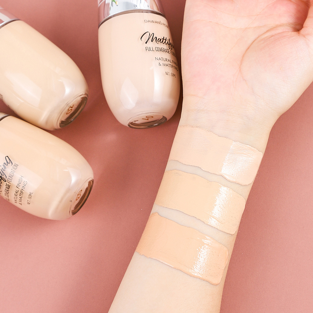 Mattende full coverage foundation langvarig flytende sminke_voghion.com