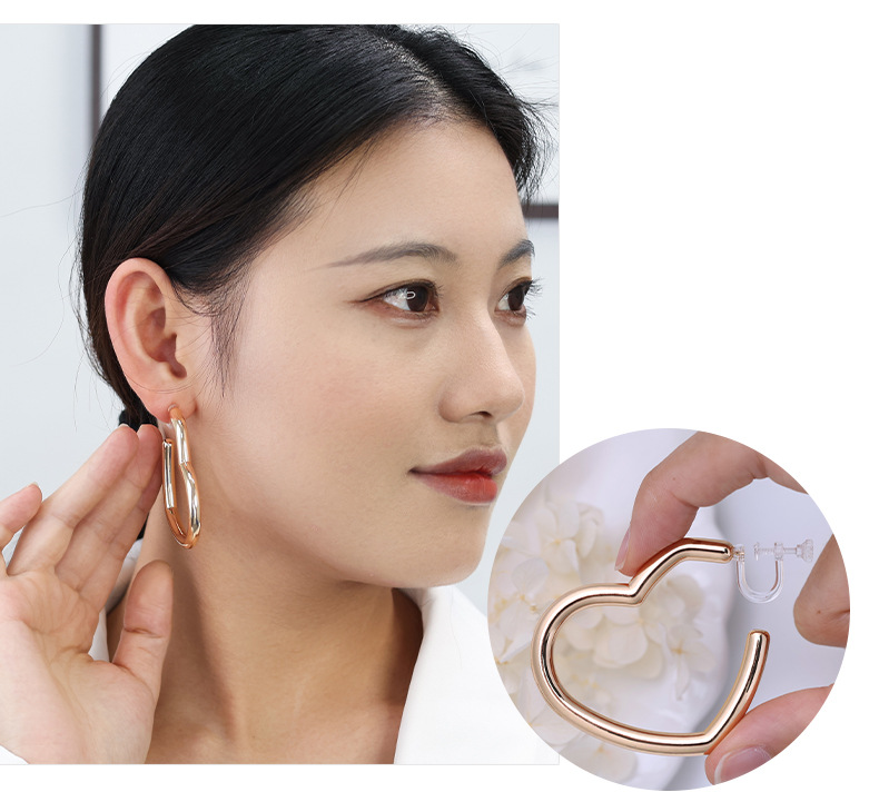 European and American fashion style irregular earrings recommended by Internet celebrities: Geometric metal retro earrings, simple C-shaped large ear rings 12 undefined