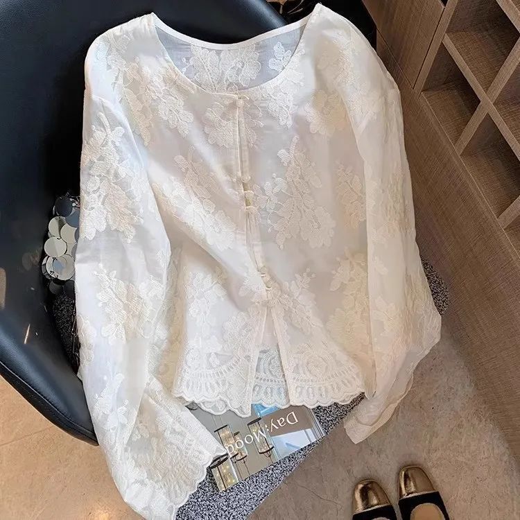 National Style Retro Jacquard Embroidery Round Neck Lace Shirt for Women 2025 Summer New Sun Protection Top Long-Sleeved Cardigan Trendy National Style Retro Jacquard Embroidery Round Neck Lace Shirt for Women 2025 Summer New Sun Protection Top Long-Sleeved Cardigan Trendy