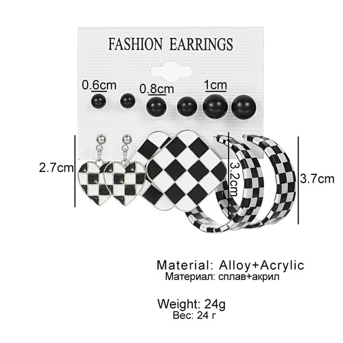 Niche design oil-encrusted diamond plaid card earrings retro earrings temperament high-end versatile earrings wholesale