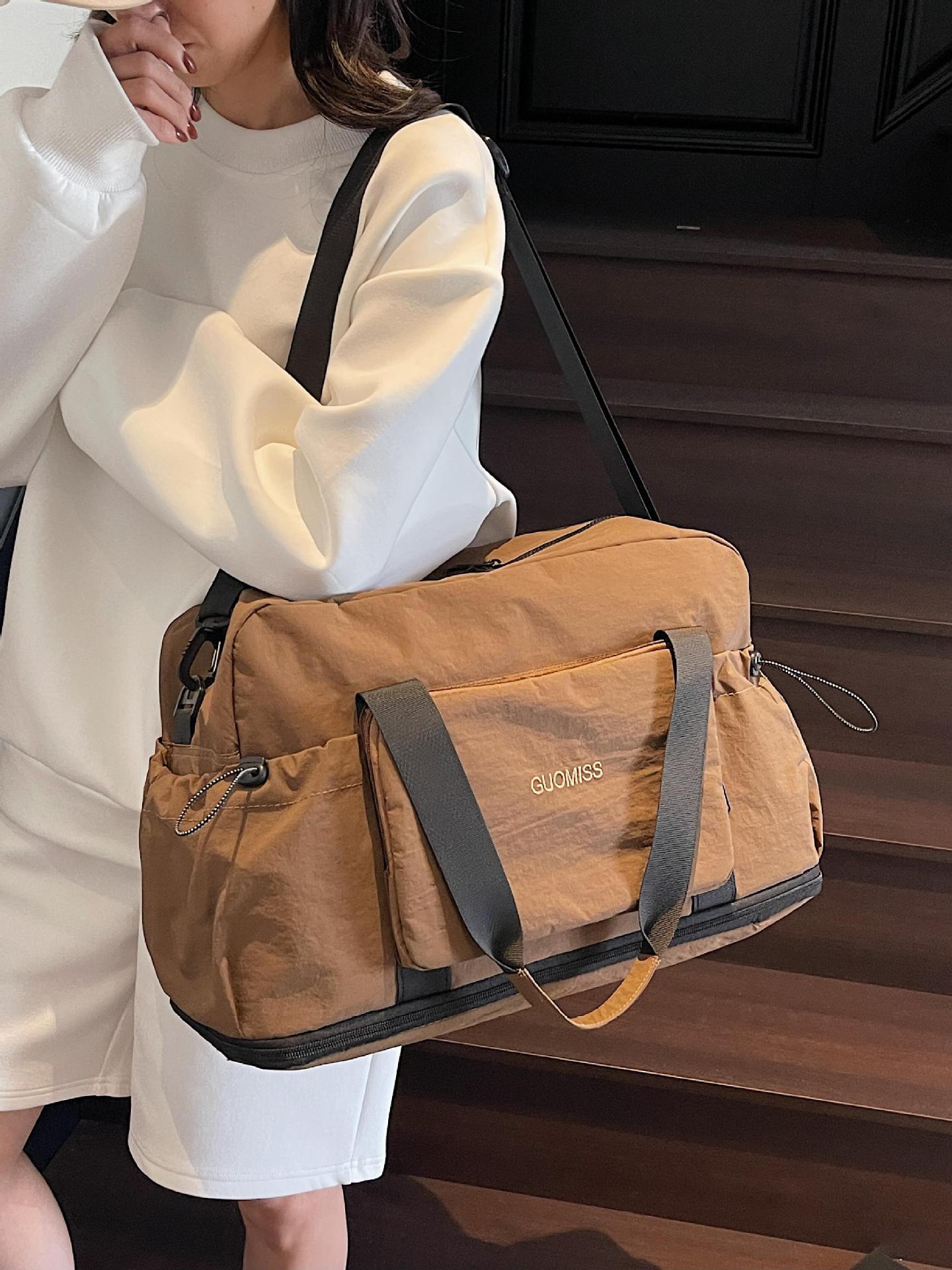 Bolsa de almacenamiento de viaje nueva bolsa de viaje multifuncional de gran capacidad bolsa de fitness de yoga de alta gama de ocio ligero