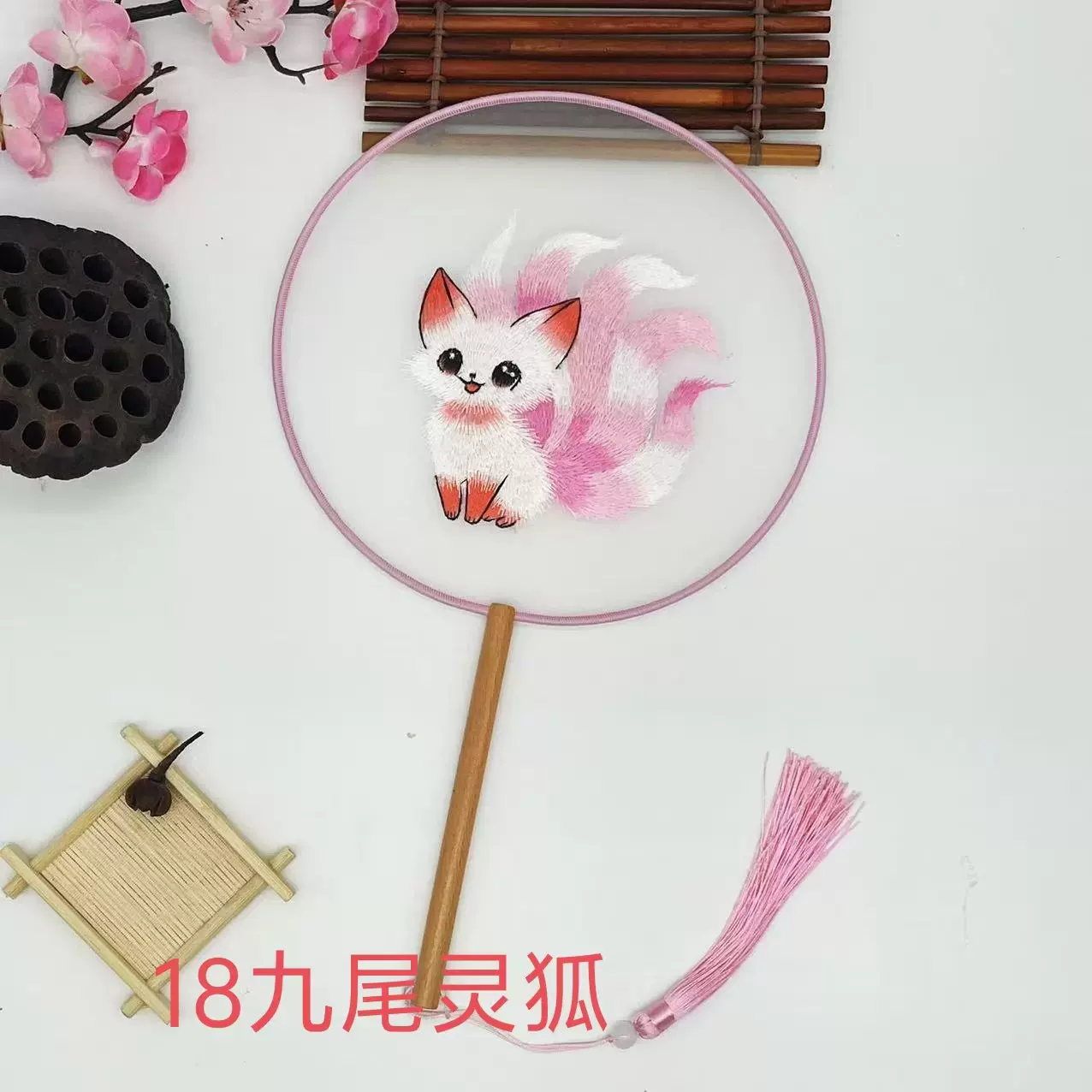 工厂批发刺绣扇子仿真丝苏绣绣花团扇宫扇中国风古典汉服舞蹈扇子