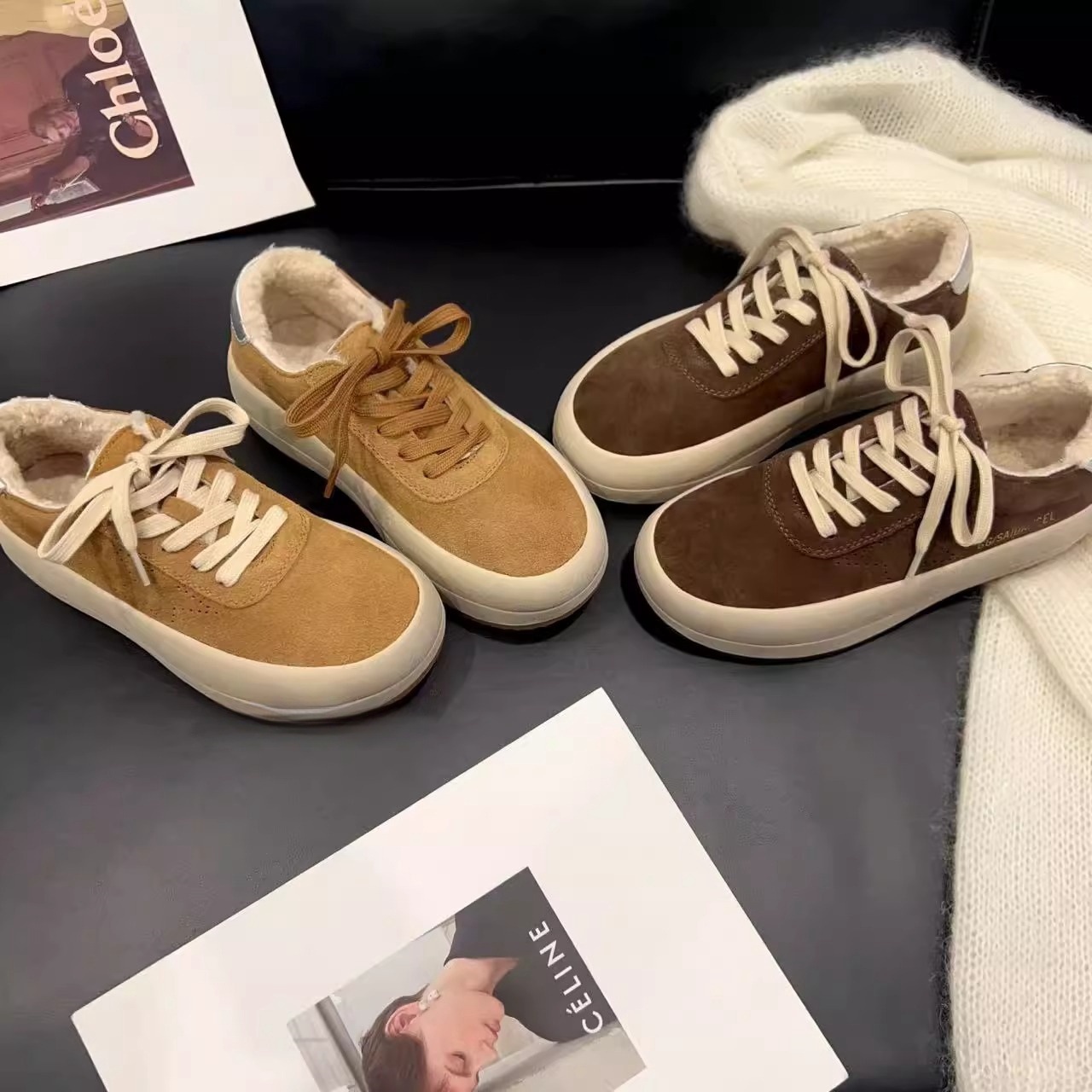 韩版真皮厚底板鞋女款2024新款冬季加绒休闲鞋保暖星星运动棉鞋子