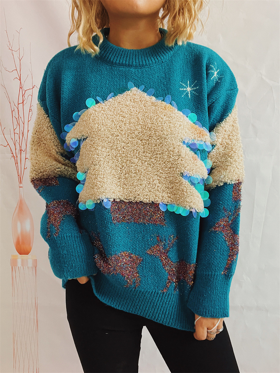 Women's Christmas Tree And Deer Sequined Pullover Sweater_voghion.com