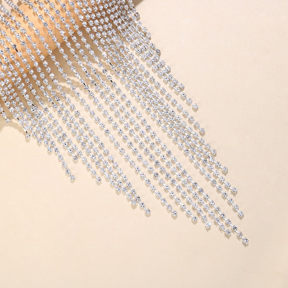 Máscara de borla brillante europea y americana nueva Máscara de cristal de mascarada de estilo étnico máscara facial de suministro transfronterizo