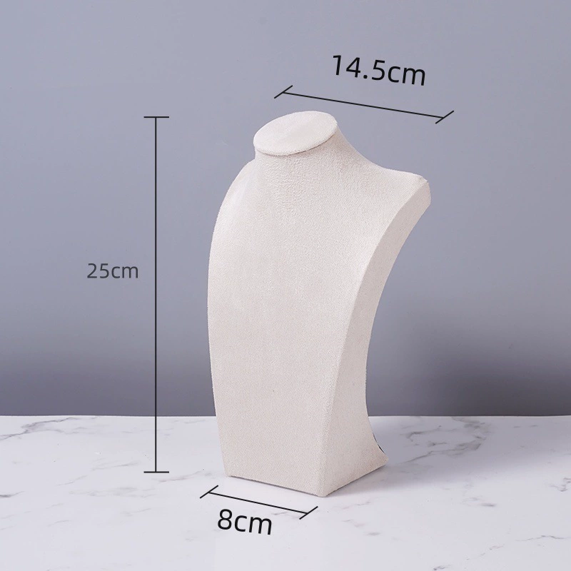 Necklace, stand, mannequin head