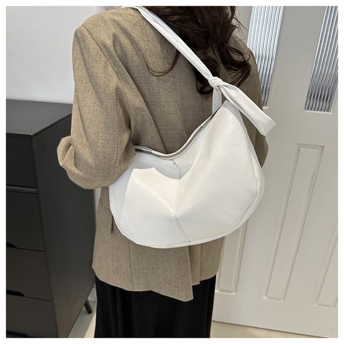 Large Capacity Casual Shoulder Bag for Women, Trendy Soft Collapse Half Round Single Shoulder Crossbody Bag, Soft PU Retro Saddle Bag