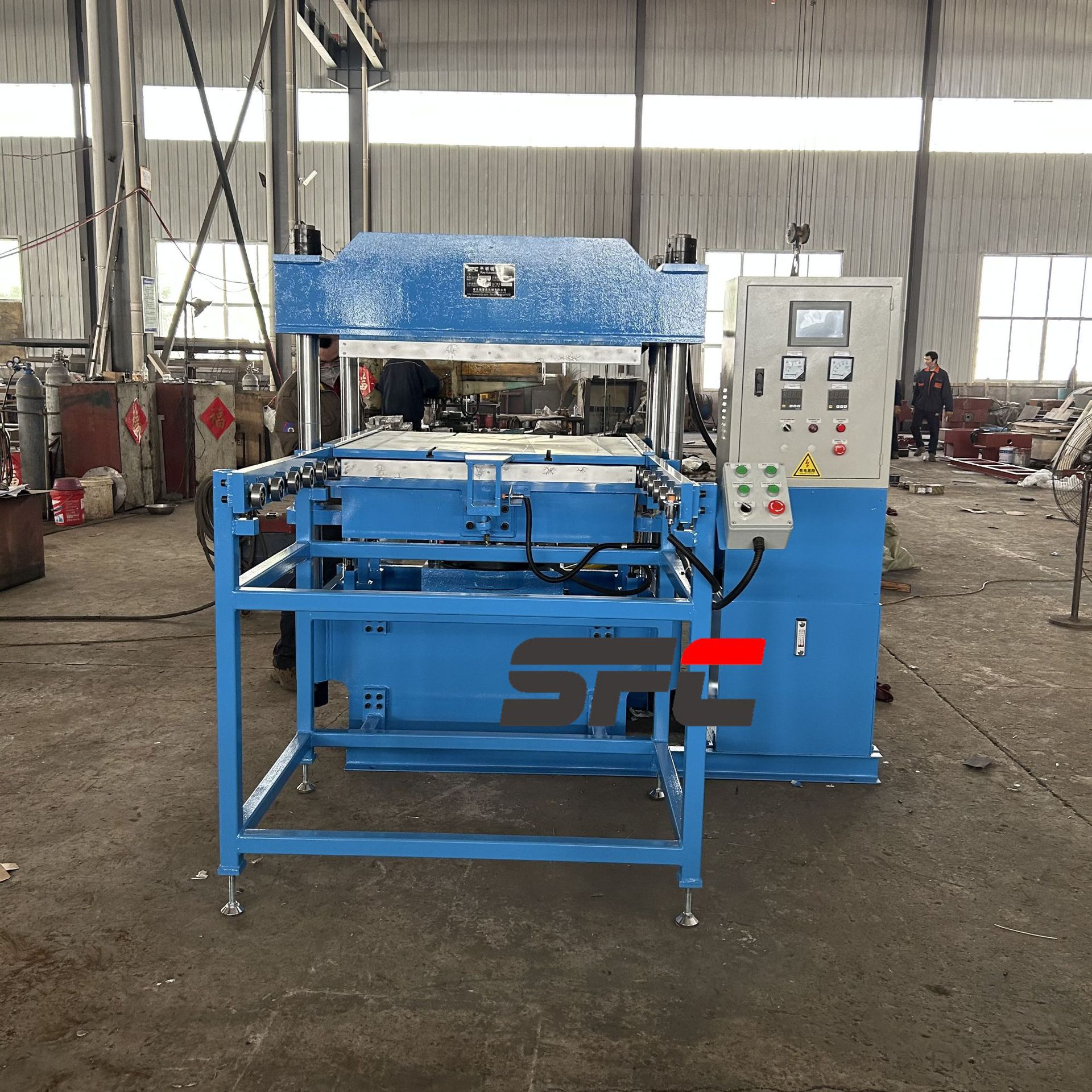 橡胶件热压模压成型平板硫化机 100吨自动移模带辅机四柱式硫化机