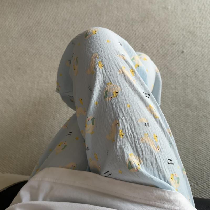 Primavera y verano · Pantalones de pijama casuales para mujeres pantalones a prueba de mosquitos rojos en línea 2025 nuevos pantalones caseros para llevar