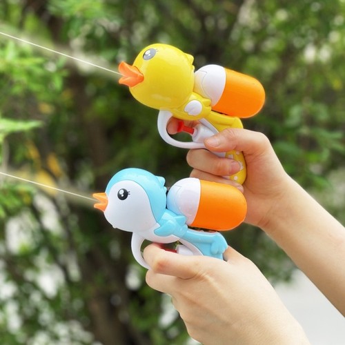 Children's small water gun boys and girls beach water toy gun cartoon mini small water gun Children's Day gift