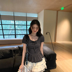 灰色波点短袖衬衫女2025夏季新款蕾丝边方领泡泡袖收腰衬衣短上衣