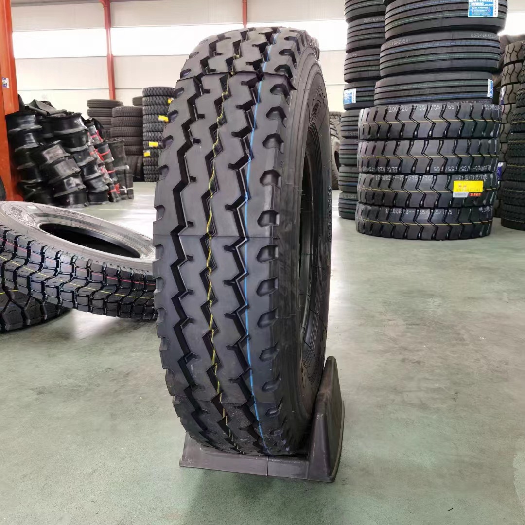 1200r20汽车轮胎钢丝胎货车自卸车轮胎前轮专用花纹现货1200R20