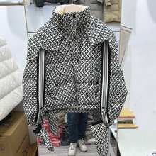 2025冬季新款短款千鸟格羽绒服女大翻领时尚设计感加厚外套带手套