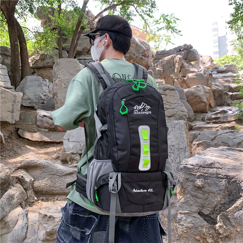Sports off-road capacious backpack for hiking, 40
