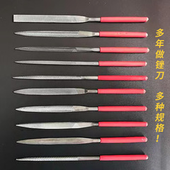 (三角やすり) やすりの師匠のメーカーは、什錦やすりのミニ整数型の現物量を大量に割引しています。