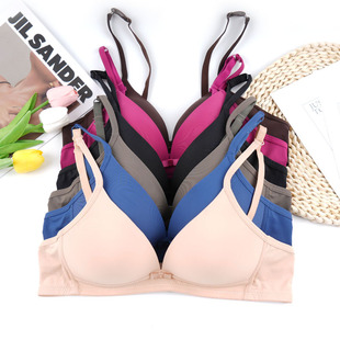���S�F؛����o�ۃ���Ů�Ȼ������Ǳ�С���ַ��´��o�Ȧ��Ů����