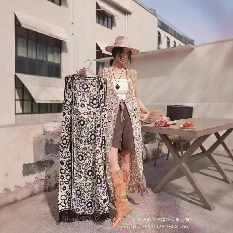 Spring New Style Fresh Retro Fashion Design Handmade Crocheted Holiday Style Mid-Length Cardigan Jacket Vest Spring New Style Fresh Retro Fashion Design Handmade Crocheted Holiday Style Mid-Length Cardigan Jacket Vest