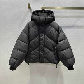 2025秋冬新品老钱风低调连帽90白鹅绒夹克羽绒服