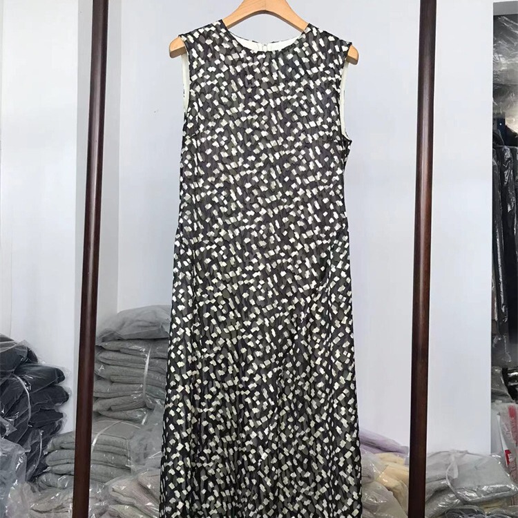 Th Theory 24 Spring/Summer New Collection Mulberry Silk Blend Round Neck Sleeveless No Print Dress for Women Th Theory 24 Spring/Summer New Collection Mulberry Silk Blend Round Neck Sleeveless No Print Dress for Women