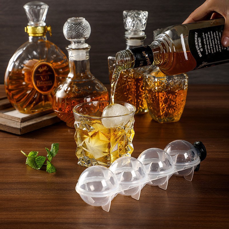 Nuevo whisky de hockey sobre hielo de cuatro compartidos Juego de rejilla de hielo de hockey sobre hielo de cuatro compartidos Molde de hockey sobre hielo redondo de 4 orificios disponible al por mayor
