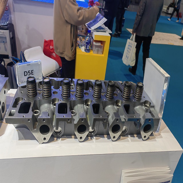 适用于沃尔沃D5E缸盖-volvo缸盖-沃尔沃D5D缸盖