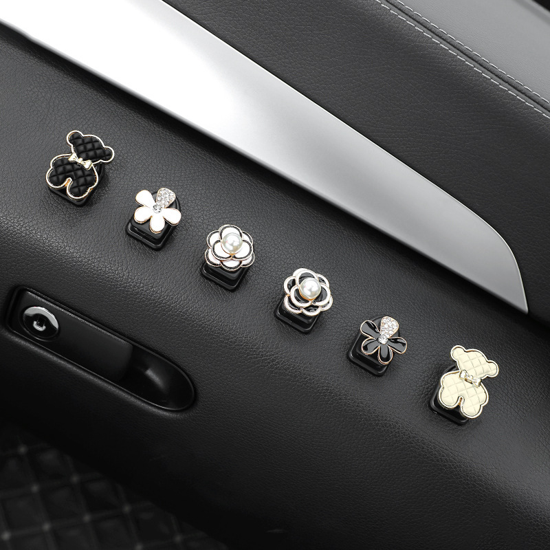 Gancho para automóvil, respaldo de asiento multifuncional para automóvil, gancho adhesivo pequeño para automóvil, accesorios de decoración interior para automóvil