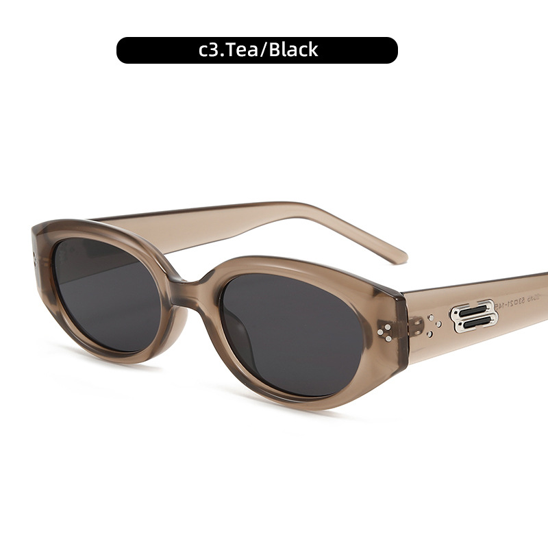 Nuevas gafas de sol Gafas de sol de ojo de gato Gafas de sol delgadas para mujer Gafas de sol anti-ultravioleta Advanced Sense Retro Black Frame