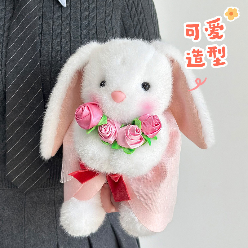 520 Qixi día de San Valentín abrazar ramo de flores muñecas osos regalo de novia dibujos animados conejos juguetes de peluche al por mayor
