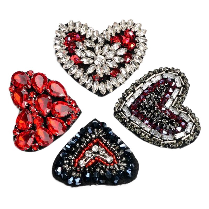 De gama alta de la industria pesada hecha a mano de uñas rhinestone en forma de corazón pegatinas de tela accesorios de ropa bolsa de ropa zapatos parche DIY