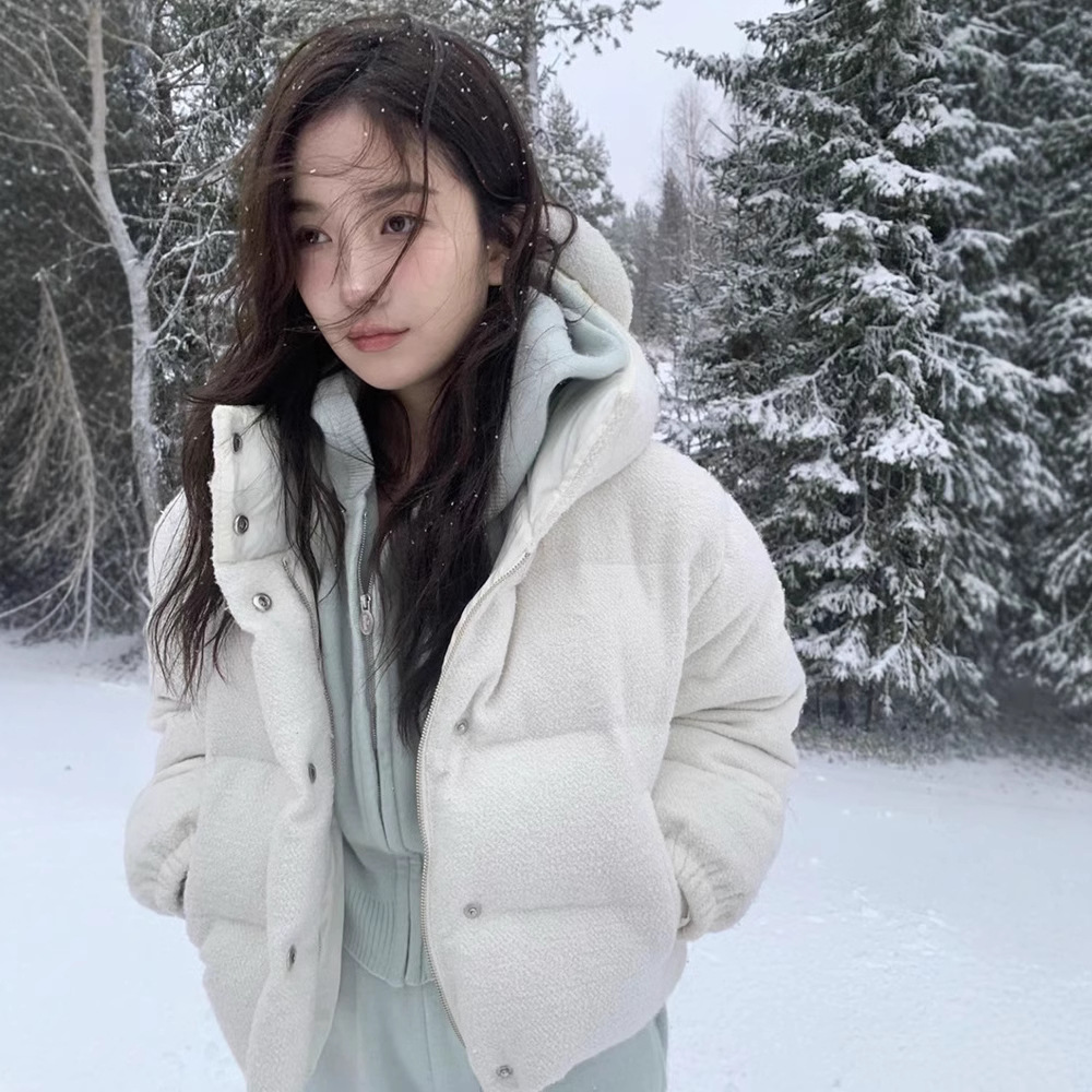 스팟 한국 짧은 후드 모직 다운 재킷 2024 겨울 신작 빵 재킷 thebarnn*t