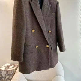 法式复古人字纹羊毛小西装女气质垫肩宽肩双排扣V形西服外套秋冬