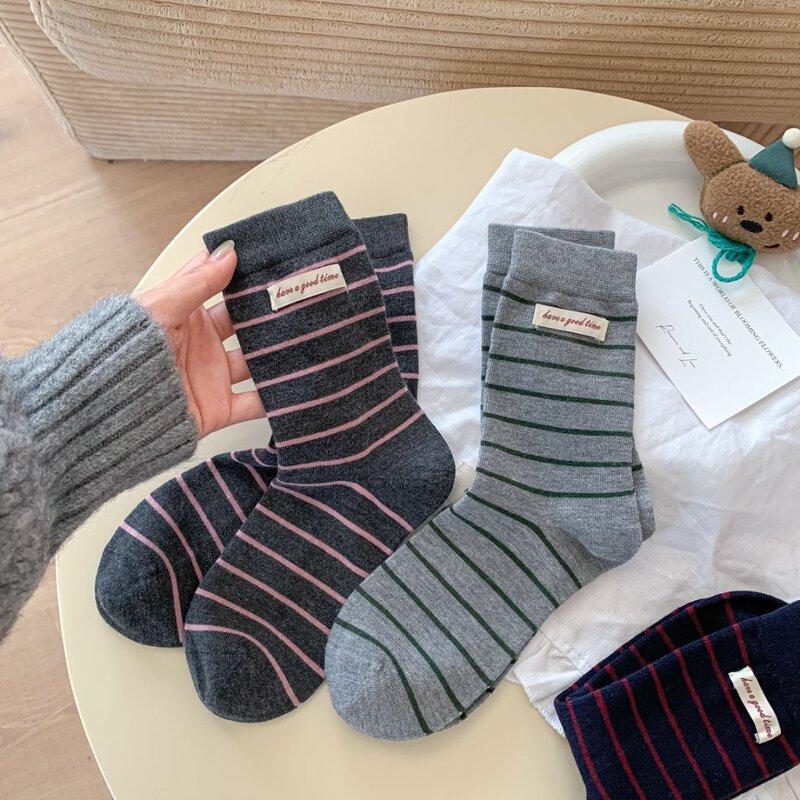 Wool Socks for Women, Autumn and Winter New Korean Style Letter Fabric Label, Widened Sock Cuff with Striped Label, Mid-Calf Socks, Slouch Socks